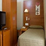 Hotel Nh Ciencias 3*