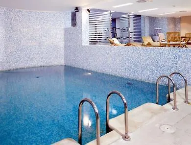 Nh Ciencias Hotell 3*