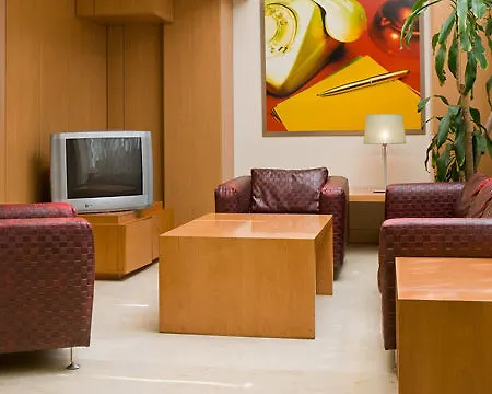 Nh Ciencias 호텔 3*