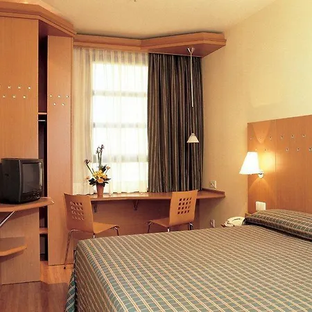 Nh Ciencias Hotel