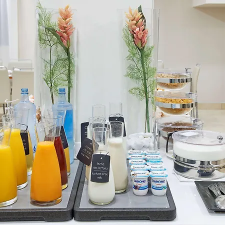 Nh Ciencias Hotel 3*